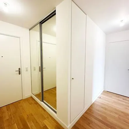 Appartement Charme Parisien Neuf Et Cosy