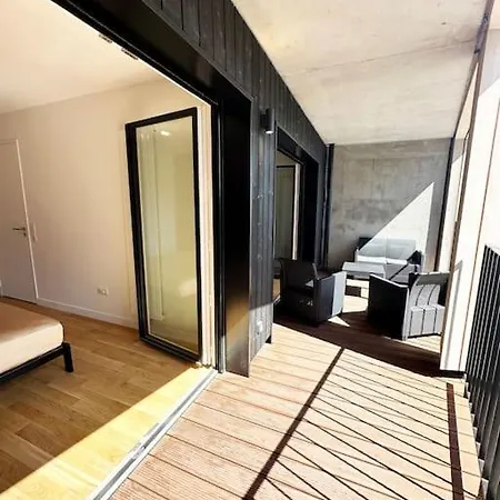 Apartament Charme Parisien Neuf Et Cosy *