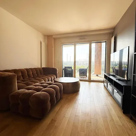 Appartement Charme Parisien Neuf Et Cosy